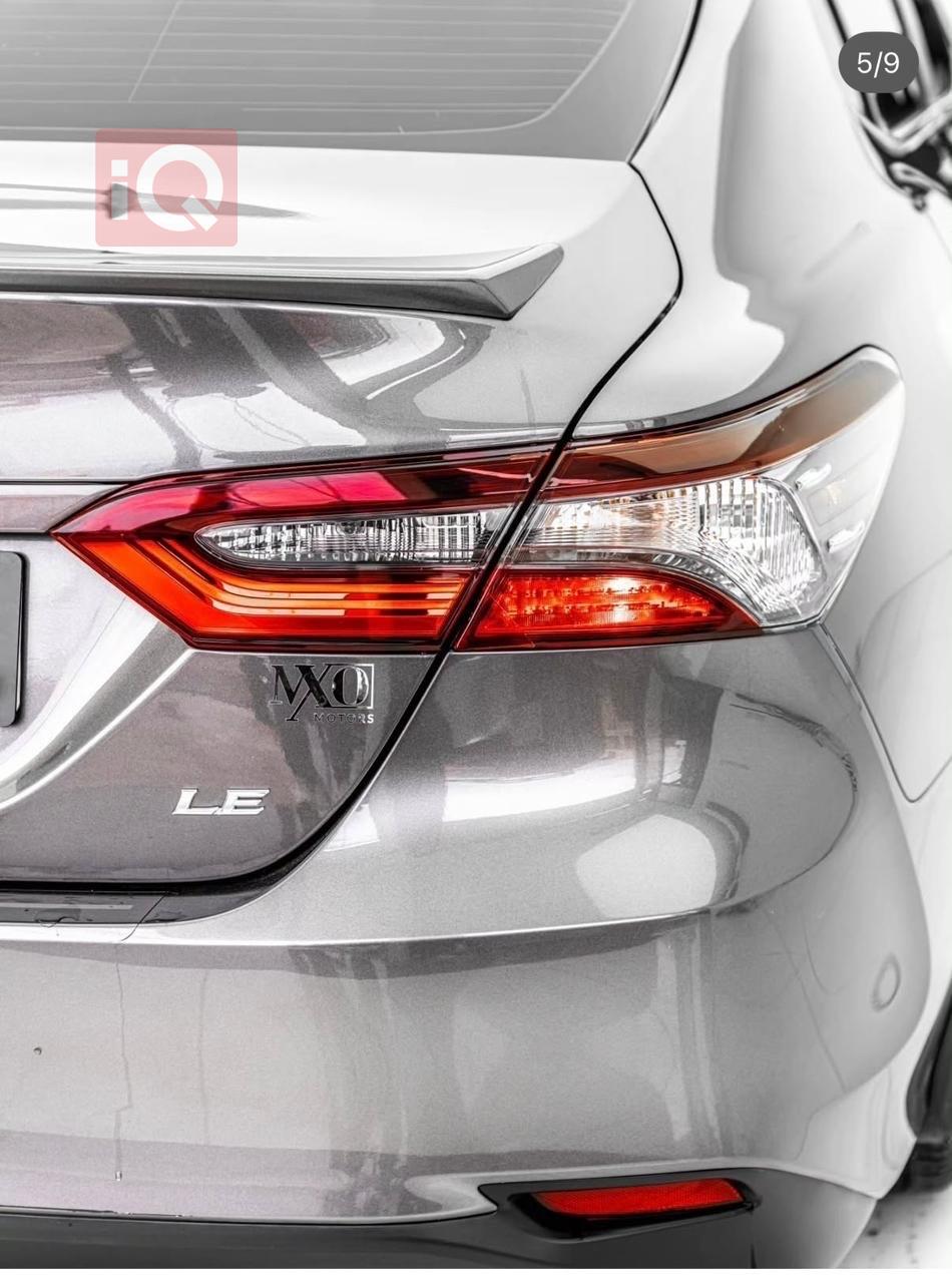 تۆیۆتا کامری